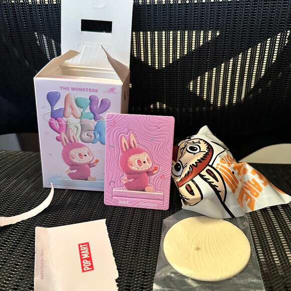 LAZY YOGA CONFIDENT Authentic Labubu The Monsters Figure - Picture 1 of 5